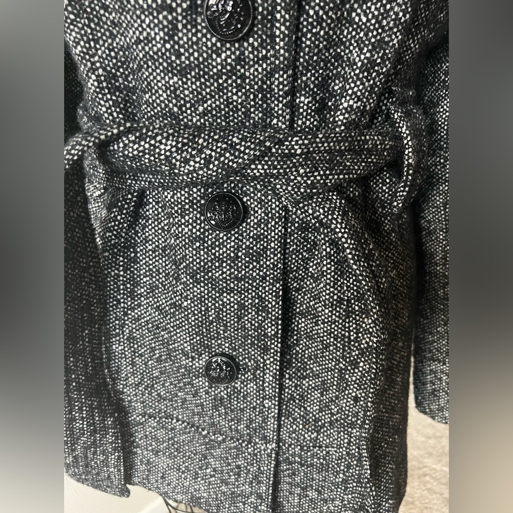 Kensie Black and White Tweed Trench Coat 🧥 - Picture 12 of 15
